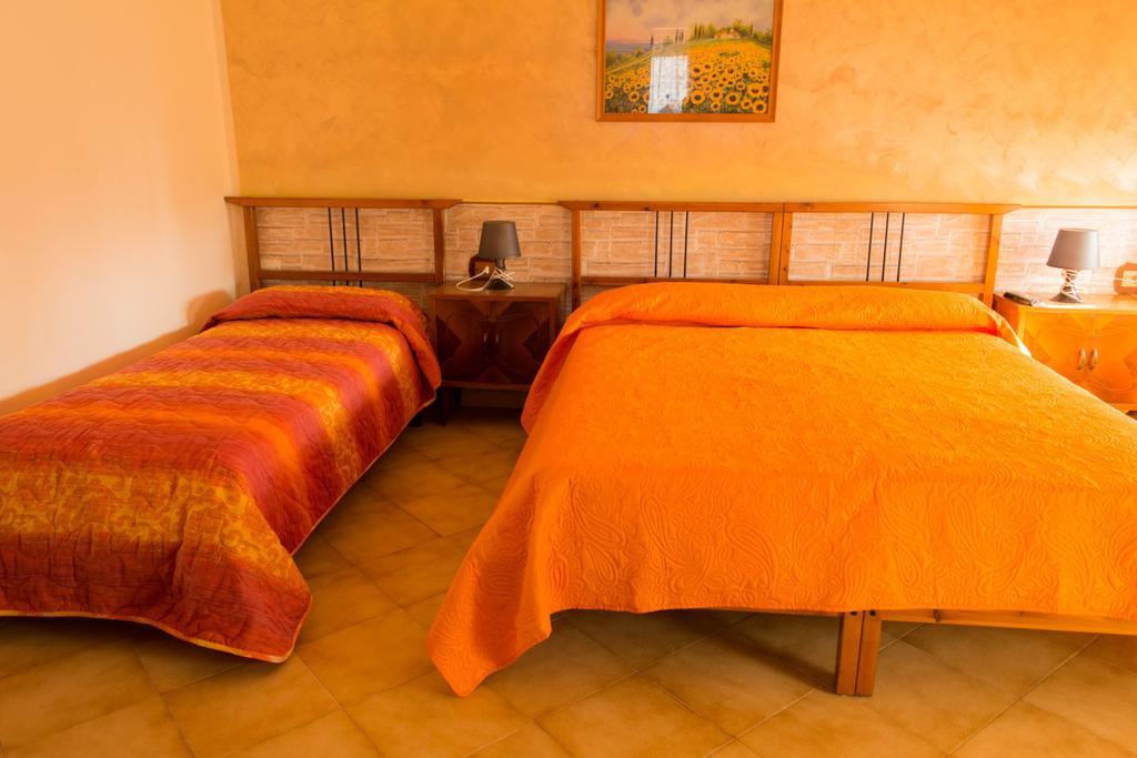 Locazione Turistica Girasole Villa Porto Tolle Buitenkant foto