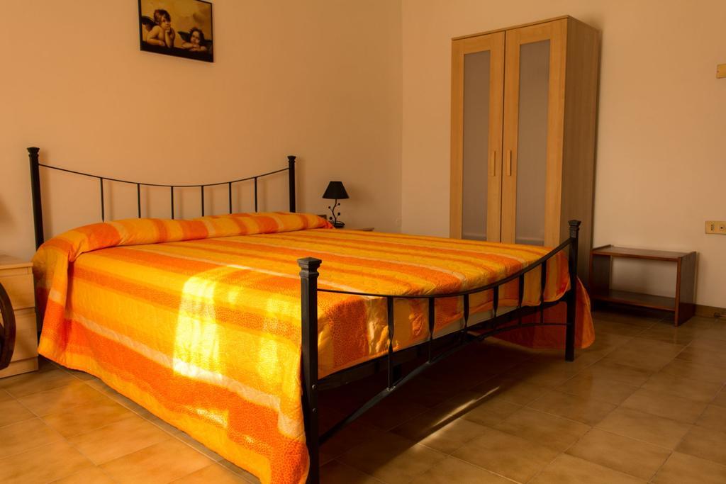 Locazione Turistica Girasole Villa Porto Tolle Buitenkant foto